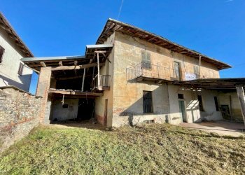 Facciata - Rustico via San Bernardo, 6, frazione Roata Rossi, Cuneo - foto 12