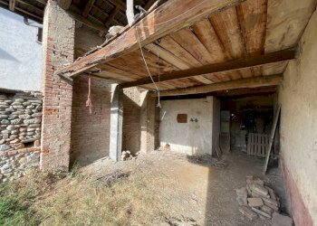 Portico - Rustico via San Bernardo, 6, frazione Roata Rossi, Cuneo - foto 18