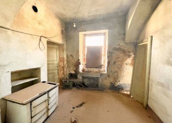 Stanza non arredata - Rustico via San Bernardo, 6, frazione Roata Rossi, Cuneo - foto 23