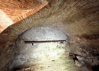 Cantina - Rustico via San Bernardo, 6, frazione Roata Rossi, Cuneo - foto 28