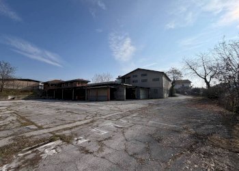 Magazzino - Magazzino via Bisalta, 60, frazione Madonna Delle Grazie, Cuneo - foto 20