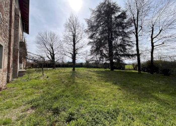 Giardino - Stabile - Palazzo via Sant'Anselmo, frazione Madonna Delle Grazie, Cuneo - foto 21