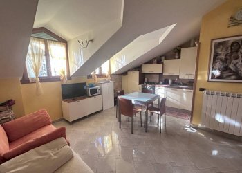 Salone - Bilocale via Vittorio Emanuele II, 369, Bordighera - foto 3