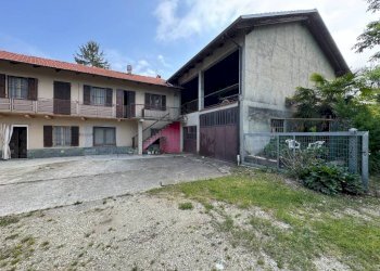 Facciata - Rustico via Langa, Lequio Berria - foto 4