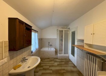 Bagno - Rustic via Langa, Lequio Berria - photo 15