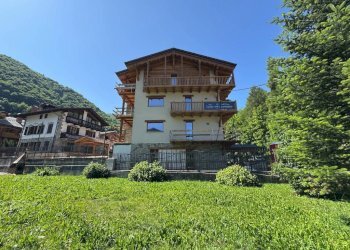 Facciata - Villa corso Nizza, 15, Limone Piemonte - foto 13