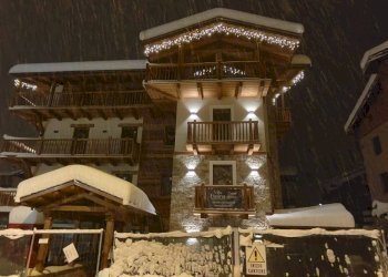 Facciata - Villa corso Nizza, 15, Limone Piemonte - foto 15