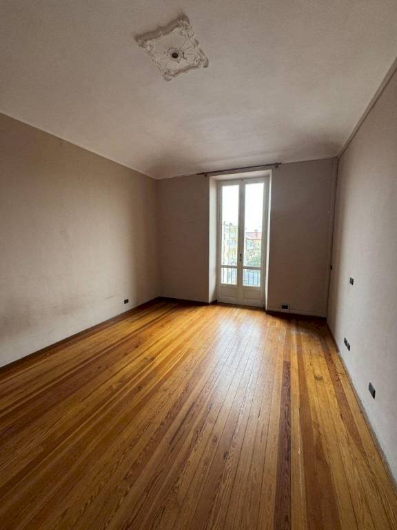 Camera da letto - Apartment corso Nizza, 13, Cuneo (neighborhood Centro) - photo 2