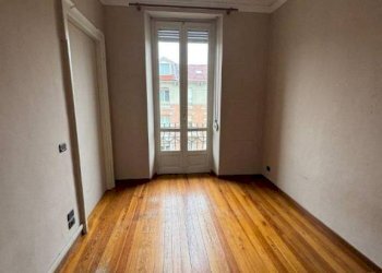 Camera da letto - Apartment corso Nizza, 13, Cuneo (neighborhood Centro) - photo 5