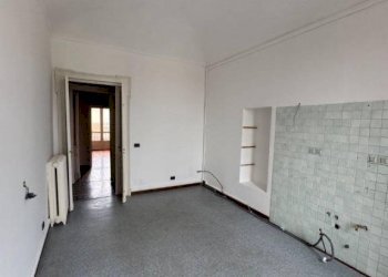 Cucina - Apartment corso Nizza, 13, Cuneo (neighborhood Centro) - photo 9