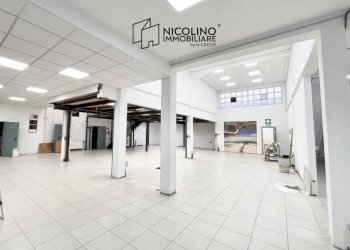 Magazzino - Negozio via Massimo d'Azeglio, 5, Cuneo (zona Centro) - foto 1