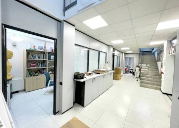 Ufficio - Shop via Massimo d'Azeglio, 5, Cuneo (neighborhood Centro) - photo 18