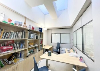 Ufficio - Negozio via Massimo d'Azeglio, 5, Cuneo (zona Centro) - foto 19