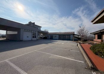 Magazzino - Office via Bisalta, 60, hamlet Madonna Delle Grazie, Cuneo - photo 31