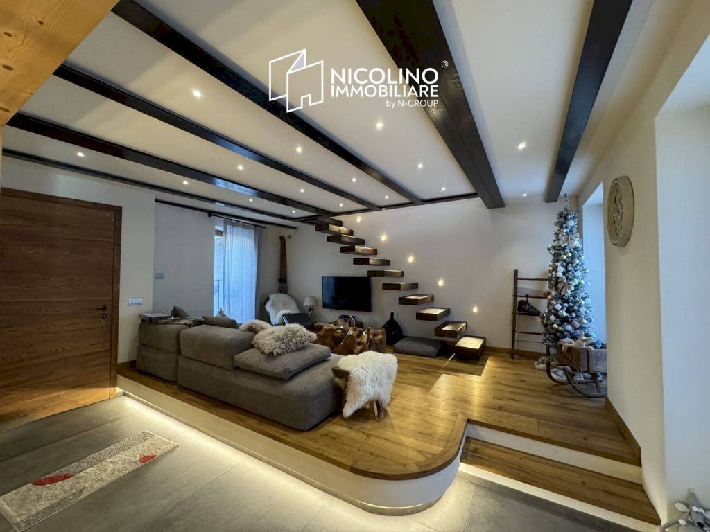 Salone - Apartment via Asilo Infantile, 15, Limone Piemonte - photo 1