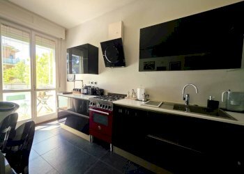 Cucina - Quadrilocale via Montagnana, Parma (zona Cittadella) - foto 3