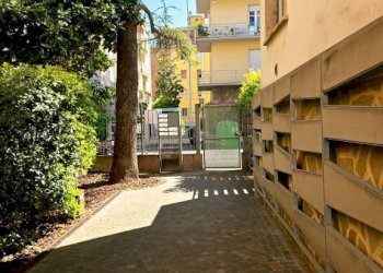 Cortile interno - Quadrilocale via Montagnana, Parma (zona Cittadella) - foto 35