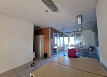 Ufficio - Office via Alcide De Gasperi, 88, Rho - photo 2