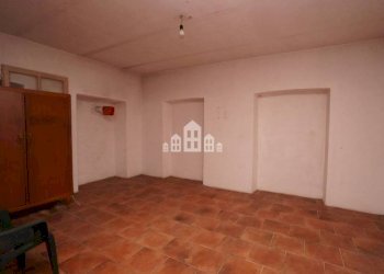 Stanza non arredata - Independent house Frazione Spineto, snc, Castellamonte - photo 17