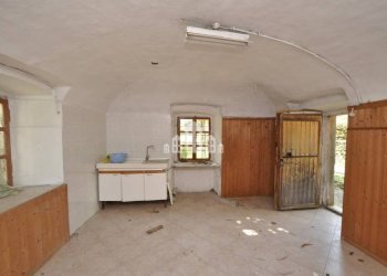 Interno non residenziale - Casa indipendente Borgata Bisdonio, 17, Pont-Canavese - foto 6
