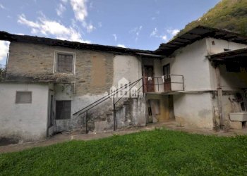 Facciata - Casa indipendente Borgata Bisdonio, 17, Pont-Canavese - foto 19