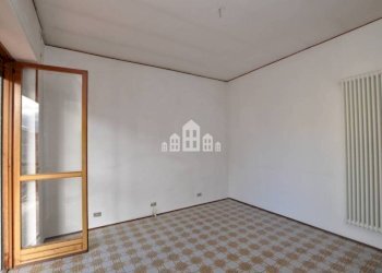 Camera da letto - Trilocale via Cappuccini, 3, Cuorgnè - foto 18