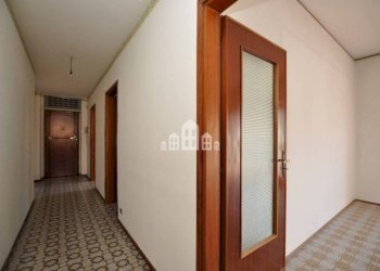 Corridoio - Trilocale via Cappuccini, 3, Cuorgnè - foto 21