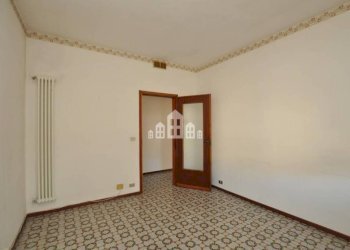Soggiorno - Trilocale via Cappuccini, 3, Cuorgnè - foto 14