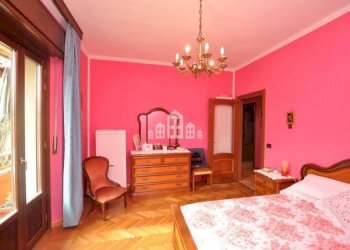 Camera da letto - Appartamento via Famiglia Ruatti, 3, Cuorgnè - foto 18