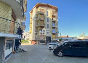 Facciata - Bilocale via verdi, 9, Cuorgnè - foto 1