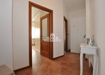 Corridoio - Bilocale via verdi, 9, Cuorgnè - foto 15