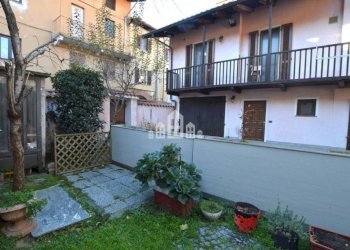 Giardino - Casa indipendente via Roma, 68, Banchette - foto 6