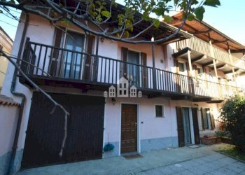 Facciata - Casa indipendente via Roma, 68, Banchette - foto 22