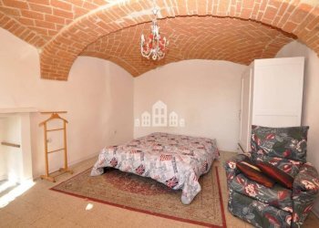 Camera da letto - Independent house Frazione Sant'Anna Boschi, 87, Castellamonte - photo 1