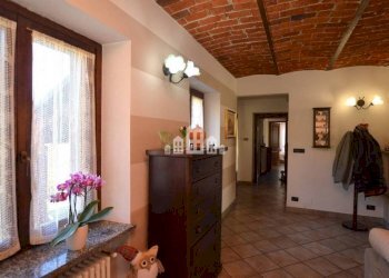 Salone - Villa frazione Braida, 21, Canischio - foto 6