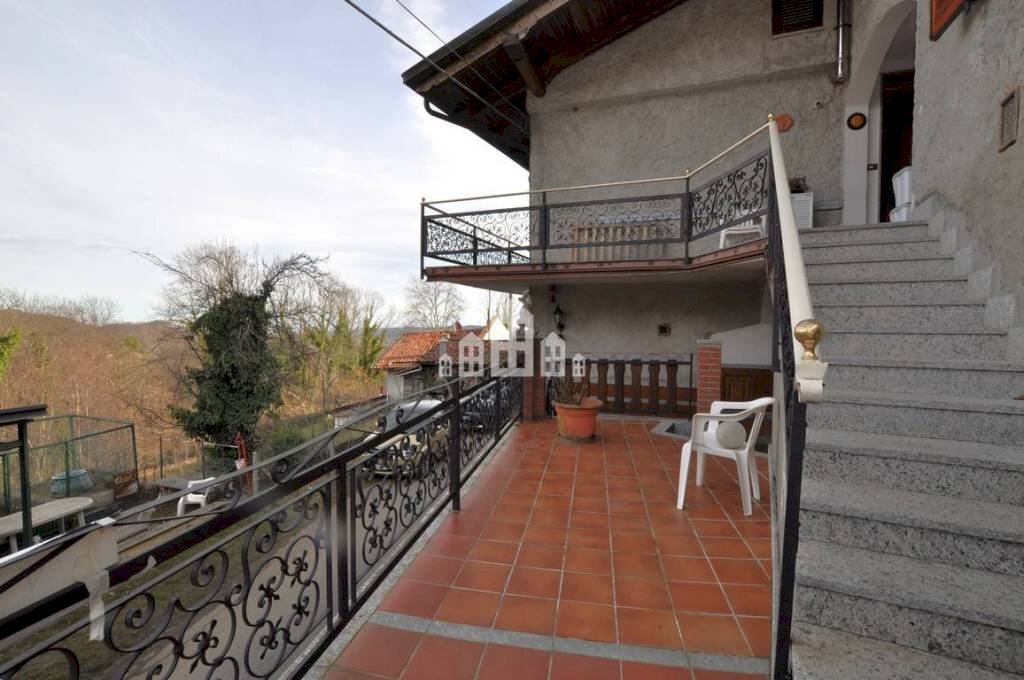 Terrazzo - Casa indipendente Località Coste, 15, Castelnuovo Nigra - foto 2