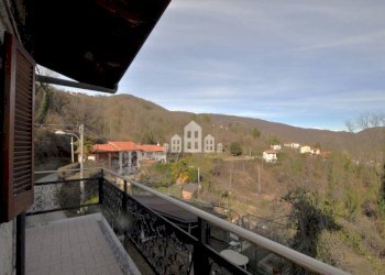 Balcone - Casa indipendente Località Coste, 15, Castelnuovo Nigra - foto 2