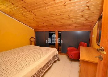 Camera da letto - Casa indipendente Località Coste, 15, Castelnuovo Nigra - foto 12