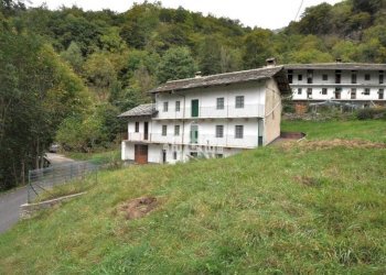 Facciata - Casa indipendente Frachiamo, snc, Sparone - foto 1