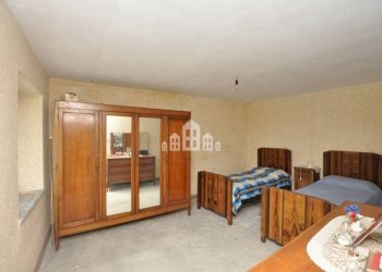 Camera da letto - Casa indipendente Frachiamo, snc, Sparone - foto 23