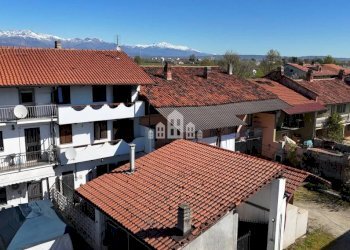 Vista - Casa indipendente via Sant' Anna, Strada Vernette, Rivarolo Canavese - foto 1