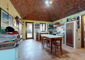 Cucina - Casa indipendente via Sant' Anna, Strada Vernette, Rivarolo Canavese - foto 6