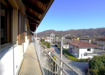 Terrazzo - Independent house Frazione Buasca, 47, San Colombano Belmonte - photo 2