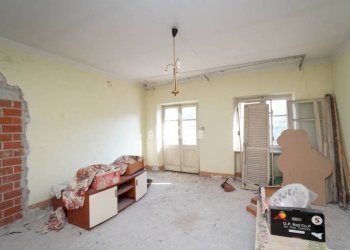 Camera da letto - Independent house Frazione Buasca, 47, San Colombano Belmonte - photo 20