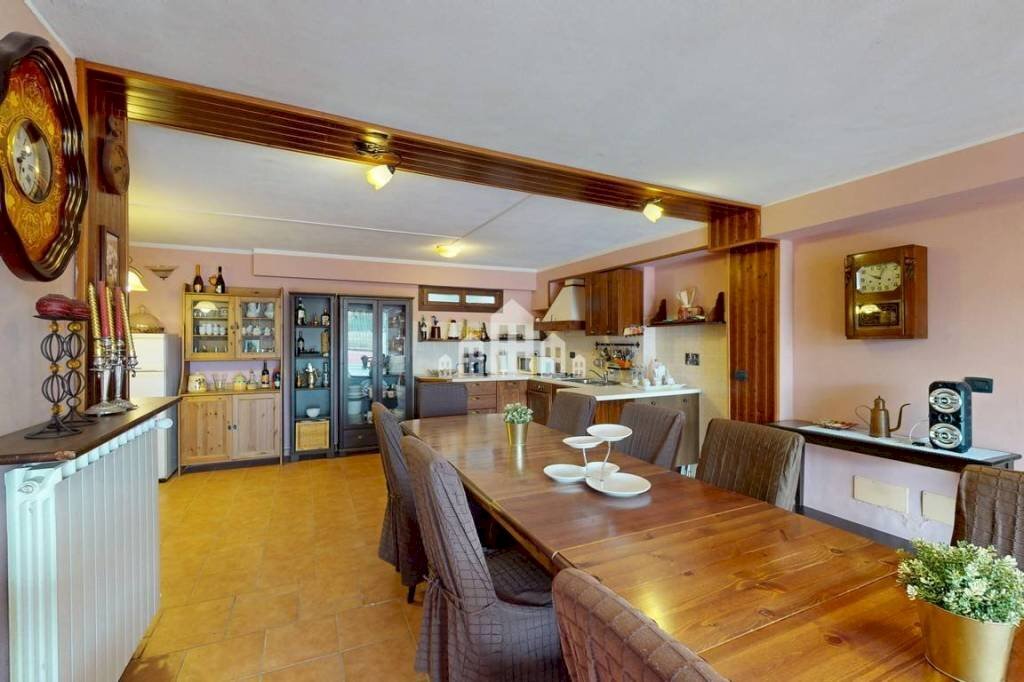 Villa a Schiera via XXV LUGLIO, 119, San Giusto Canavese - foto 1