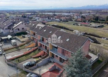 Villa a Schiera via XXV LUGLIO, 119, San Giusto Canavese - foto 3