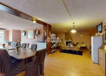 Villa a Schiera via XXV LUGLIO, 119, San Giusto Canavese - foto 5