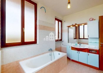 Villa a Schiera via XXV LUGLIO, 119, San Giusto Canavese - foto 30