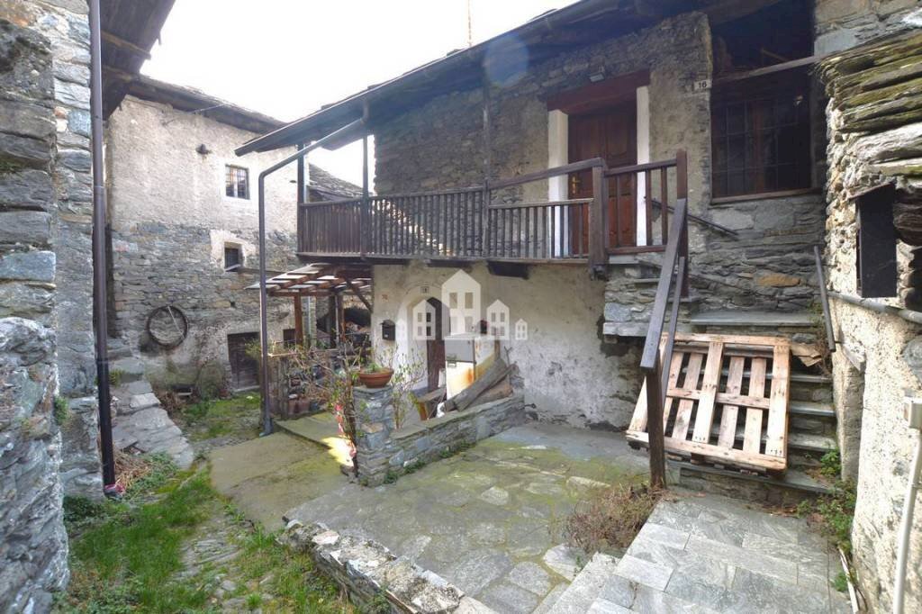 Giardino - Two-room apartment Frazione Pied de Ville, 16, Arnad - photo 1