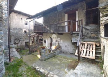 Giardino - Two-room apartment Frazione Pied de Ville, 16, Arnad - photo 1